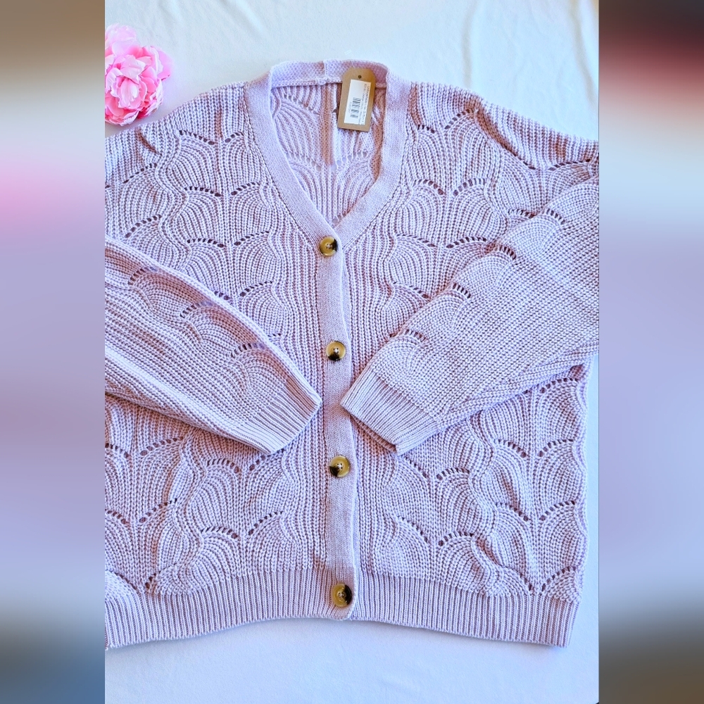 🏷️ Unforgettable Lilac Button Front Acrylic Crochet Cardigan Size 2X 18/20